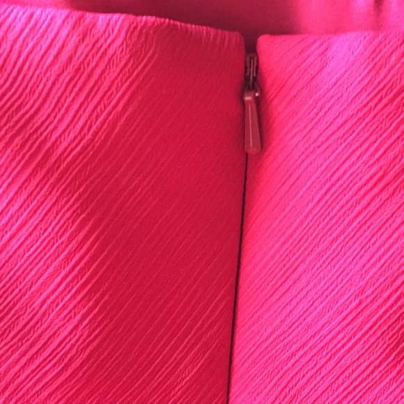 David's Bridal red strapless cocktail dress - Picture 3 of 4